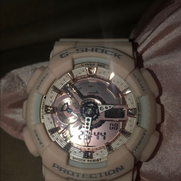 G Shock Dusty Pink Rose Gold main image 4